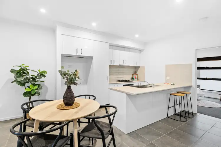 Fifth view of Homely townhouse listing, 342 Bridge Road, Strathtulloh VIC 3338