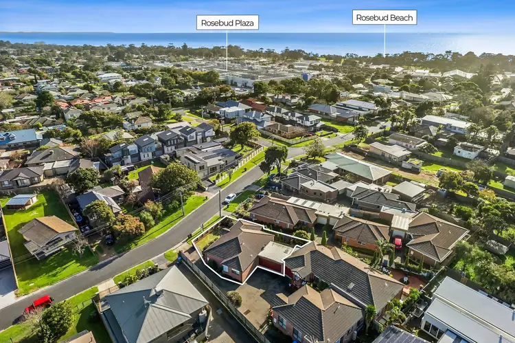 Second view of Homely house listing, 1/5 Windella Avenue, Rosebud VIC 3939