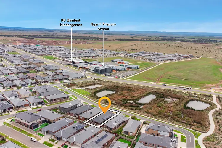 Second view of Homely house listing, 16 Biscotti Crescent, Manor Lakes VIC 3024
