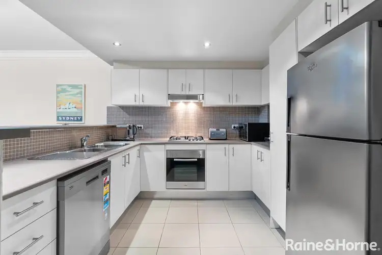 8-10 Range Road