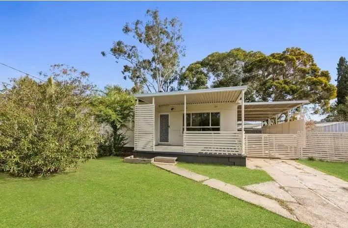 5 Melbourne Street, Oxley Park NSW 2760