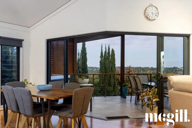 2/4 Sunnyside Court, Maleny QLD 4552