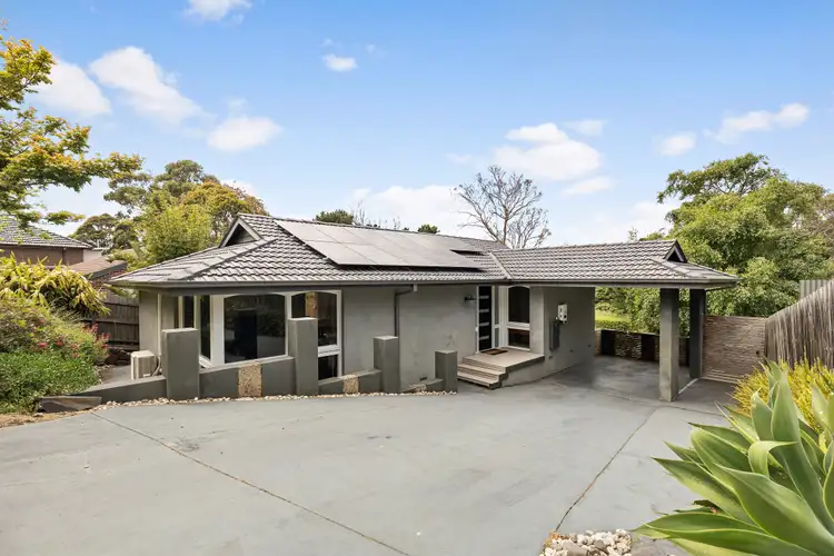 17 Christopher Drive, Frankston South VIC 3199