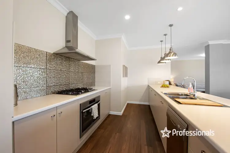 Fourth view of Homely house listing, 5 Dianthus Way, Strathalbyn WA 6530