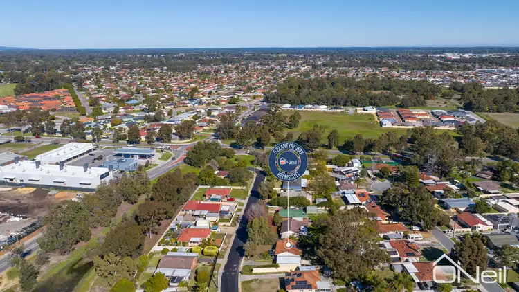 Fourth view of Homely house listing, 5 Blantyre Way, Kelmscott WA 6111