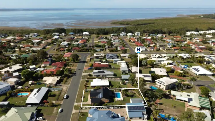 47 Bayrise  Drive, Urangan QLD 4655