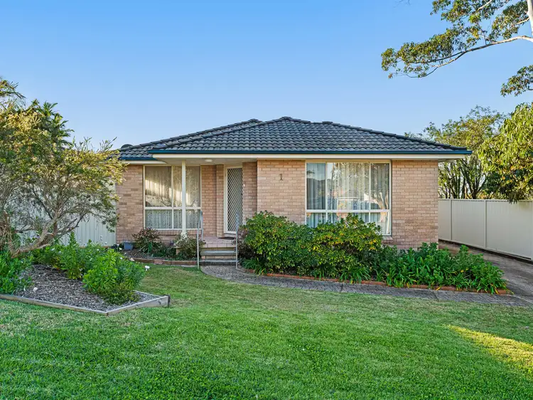 1/1 Mossman Avenue, Bateau Bay NSW 2261