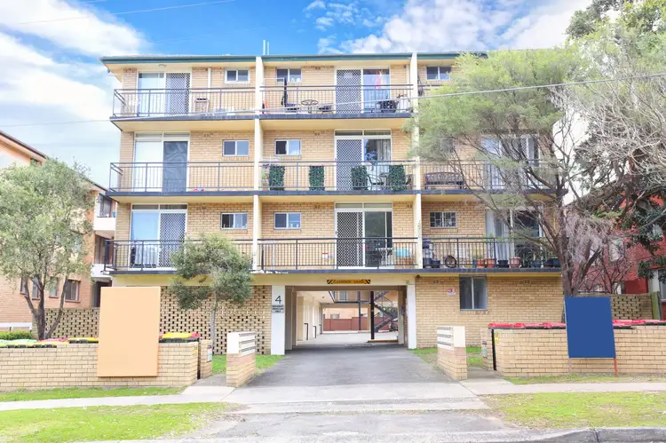 26/4 Bank Street, Meadowbank NSW 2114