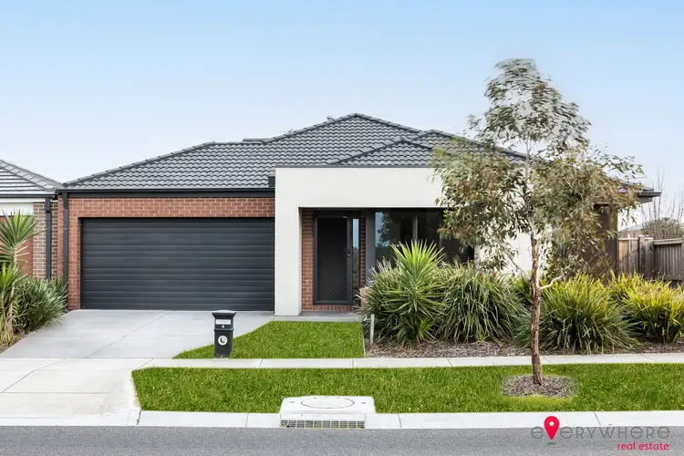 4 Squadron Road, Point Cook VIC 3030