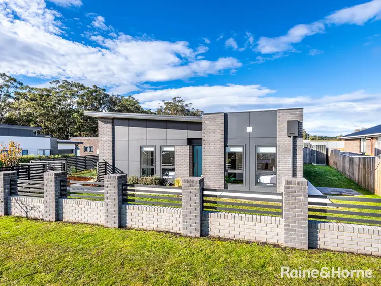 1/45 Hollyhock Drive, Kingston TAS 7050