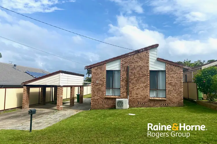 58 Taronga Avenue