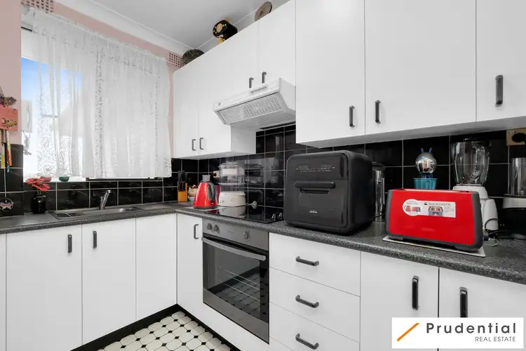 Fourth view of Homely unit listing, 23/8-10 Goulburn Street, Warwick Farm NSW 2170