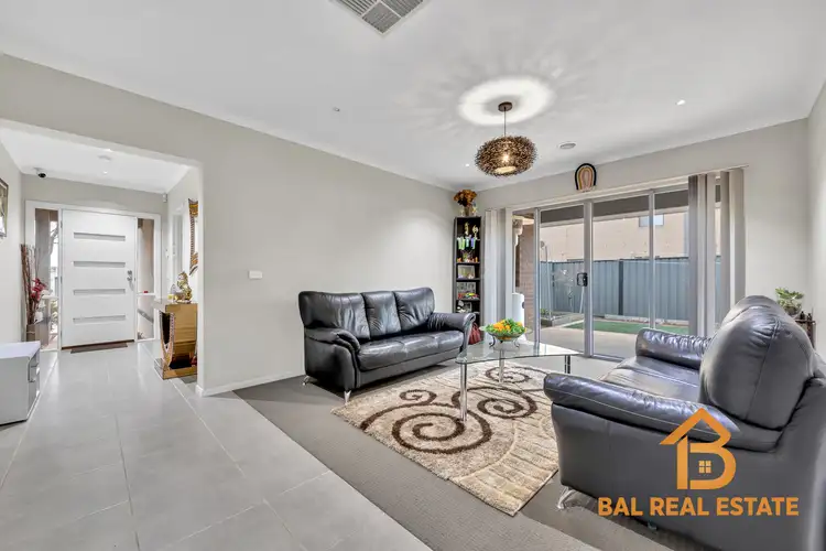 Sixth view of Homely house listing, 19 Hummingbird Bvd, Tarneit VIC 3029