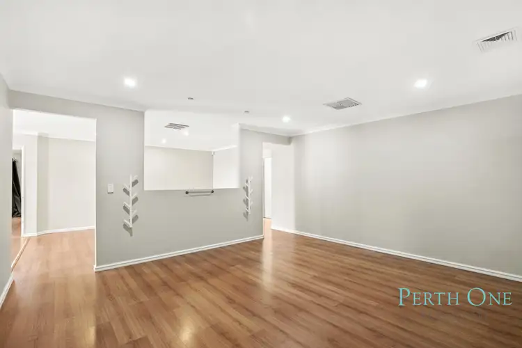 Fourth view of Homely house listing, 6 Touchell Retreat, Atwell WA 6164