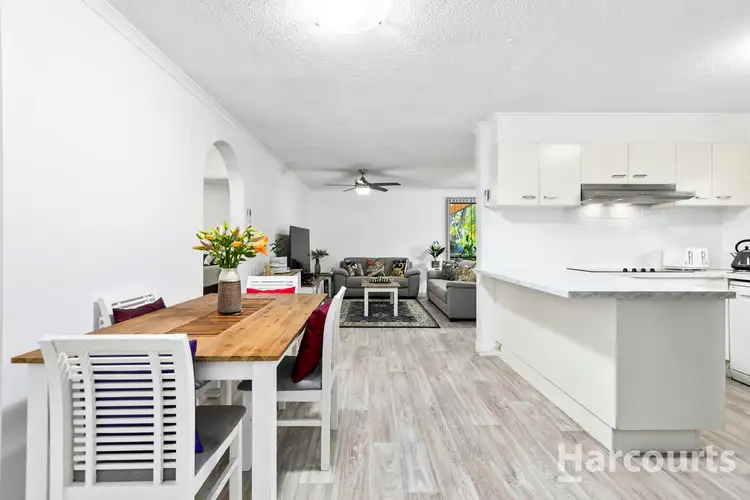 Fifth view of Homely unit listing, 2/394 Esplanade, Torquay QLD 4655