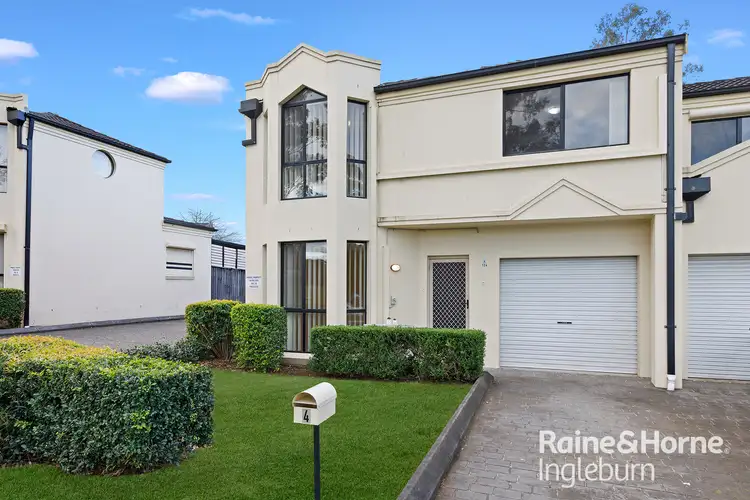 Main view of Homely townhouse listing, 4/124 Saywell Road, Macquarie Fields NSW 2564