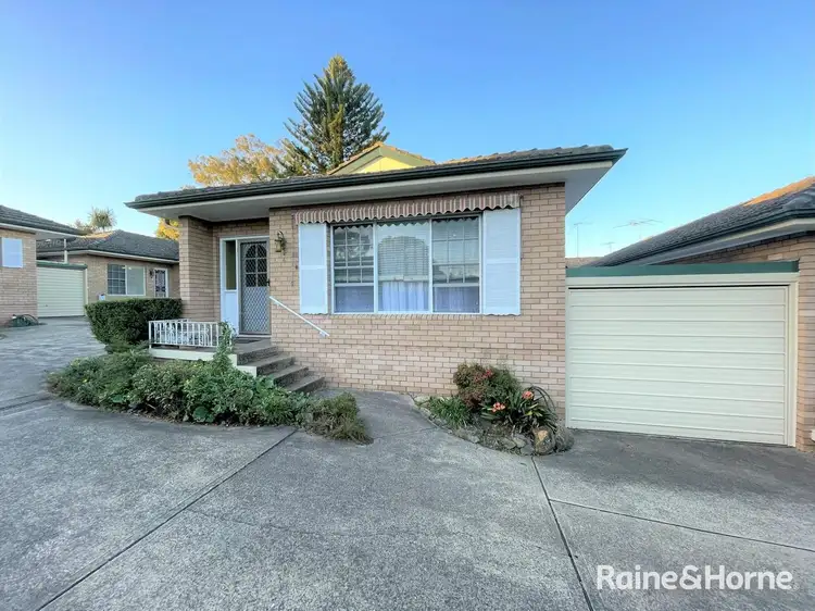 Main view of Homely villa listing, 4/11-13 Canonbury Grove, Bexley North NSW 2207