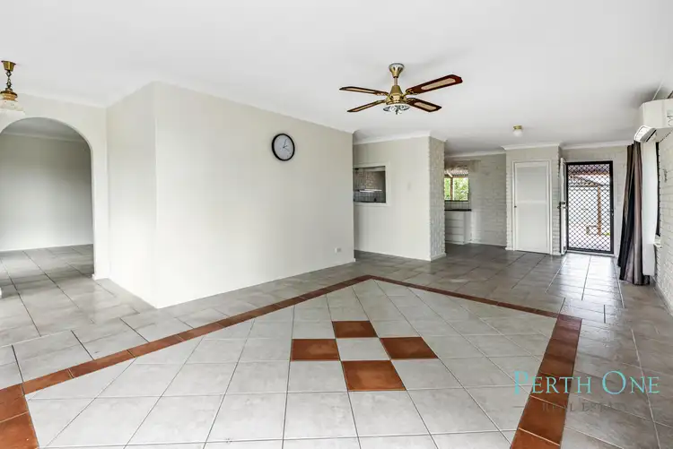 26 Melaleuca Terrace, Halls Head WA 6210