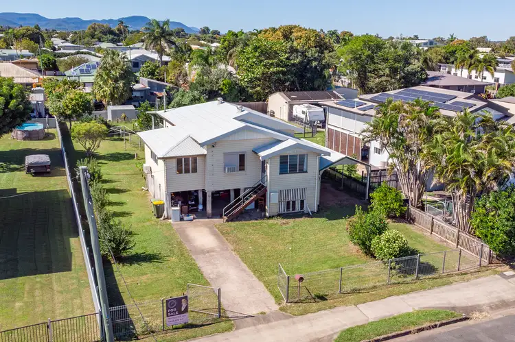 25 Robert Street, Proserpine QLD 4800