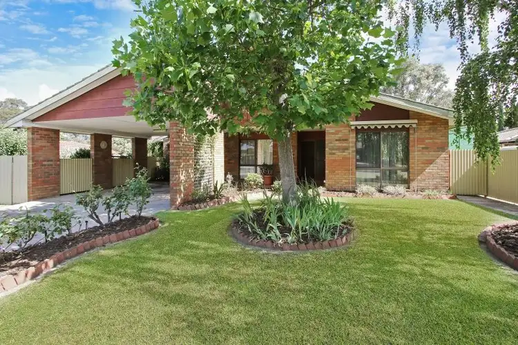 24 Sunwood Drive, Lavington NSW 2641