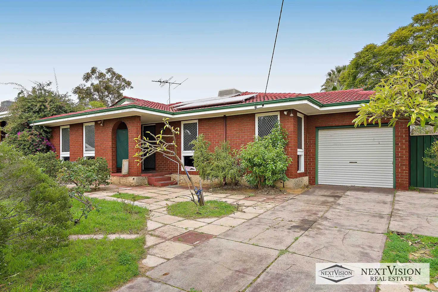 Main view of Homely house listing, 10 Hennessy Avenue, Orelia WA 6167