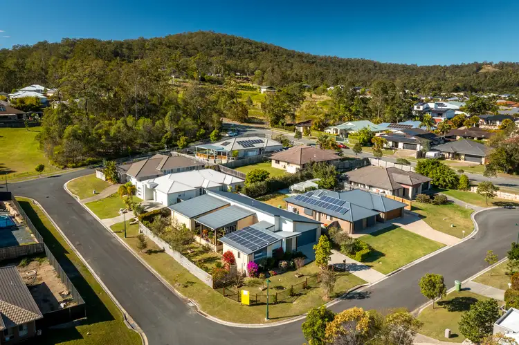 Second view of Homely house listing, 2 Harlow Court, Gilston QLD 4211