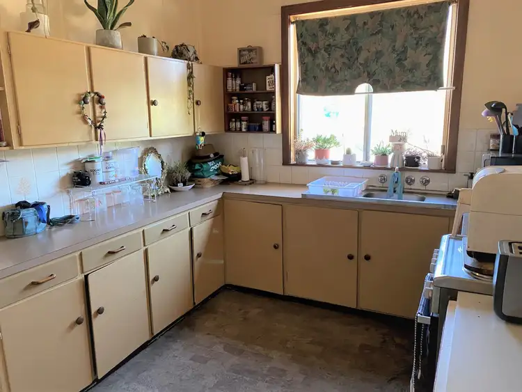 Seventh view of Homely house listing, 70 Edwards Street, Coonabarabran NSW 2357