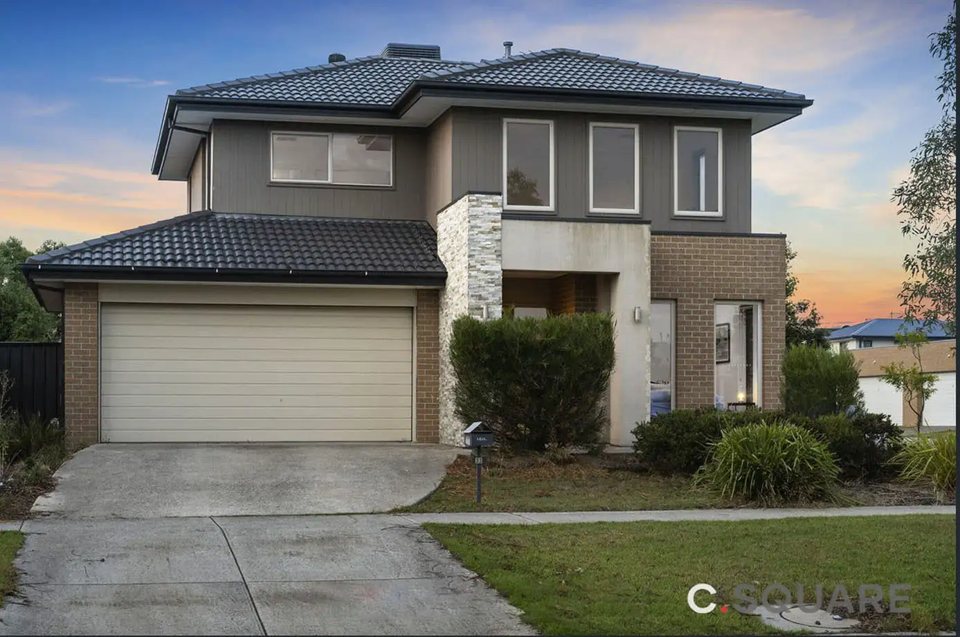 Main view of Homely house listing, 33 Streamside Drive, Craigieburn VIC 3064