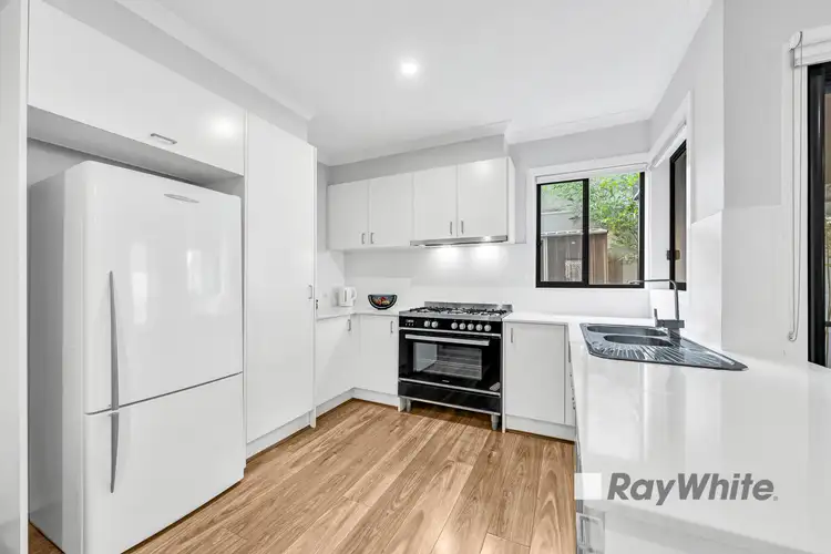 Fifth view of Homely house listing, 54 Innes Court, Berwick VIC 3806