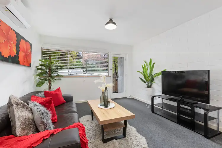 Sixth view of Homely apartment listing, 5/6-8 Glen Eira Road, Ripponlea VIC 3185
