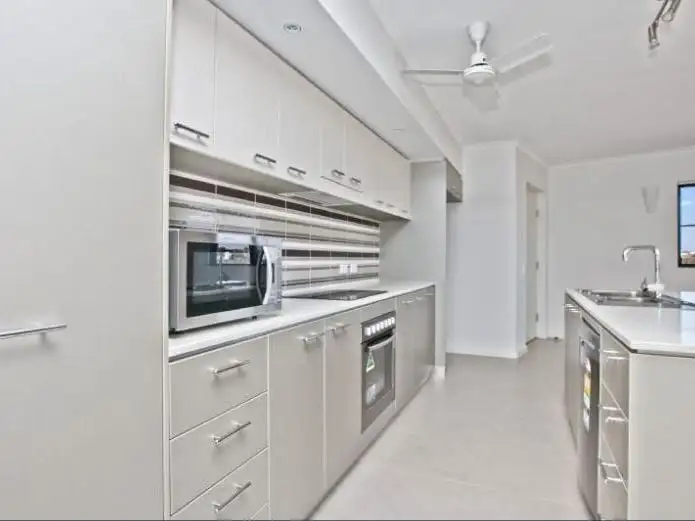 21A/174 Forrest Parade, Rosebery NT 832