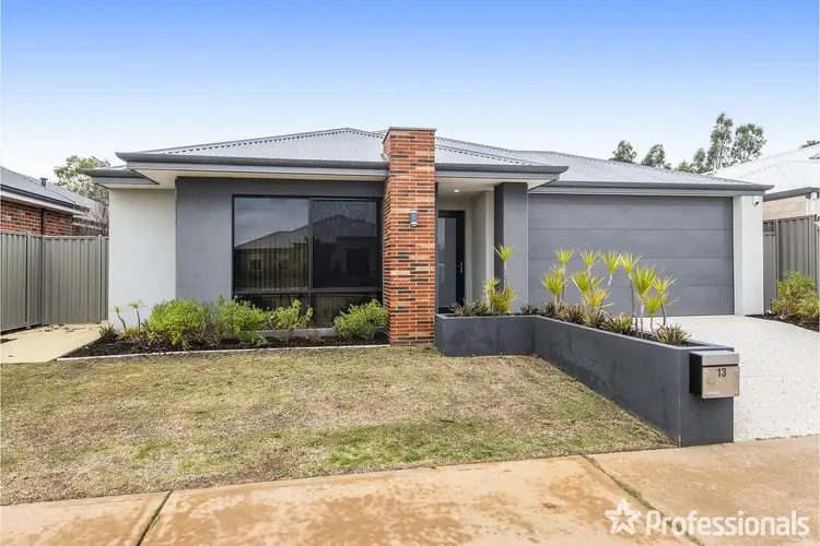 13 Hanretty Road, Byford WA 6122