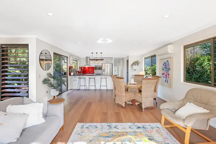 11 Calypso Court, Eatons Hill QLD 4037