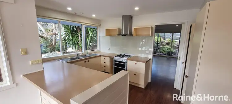 4 Fenton Avenue
