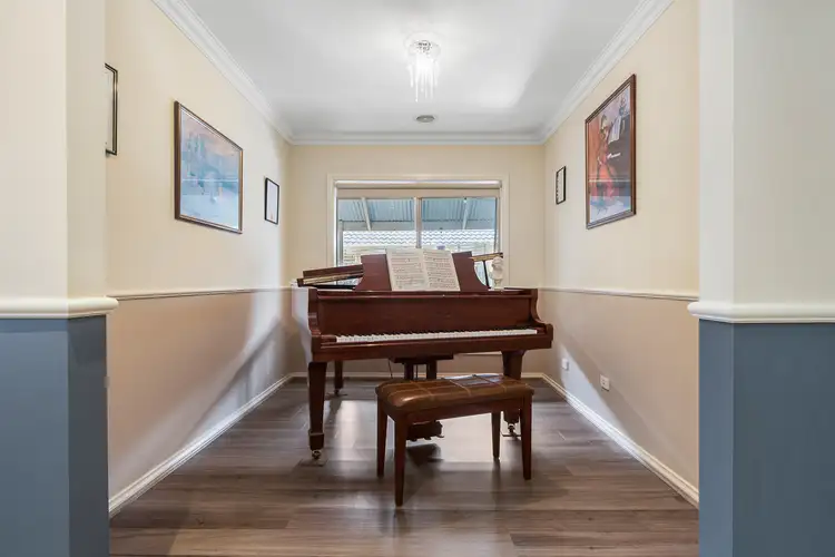 Fourth view of Homely house listing, 18 Cavill Close, Langwarrin VIC 3910