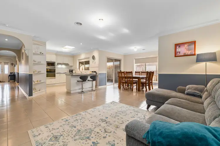 Sixth view of Homely house listing, 18 Cavill Close, Langwarrin VIC 3910