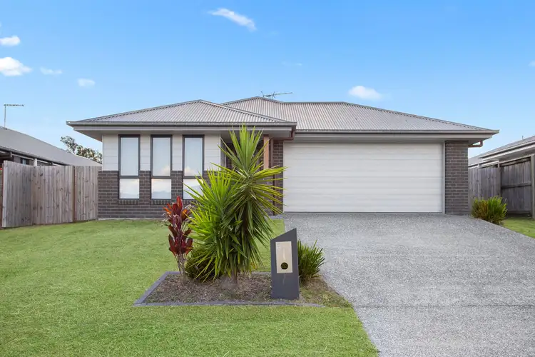 6 Mary Crescent, Rosewood QLD 4340