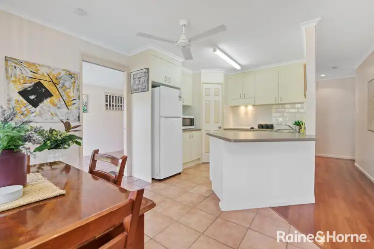 Sixth view of Homely house listing, 10 BARRINE CLOSE, Clinton QLD 4680
