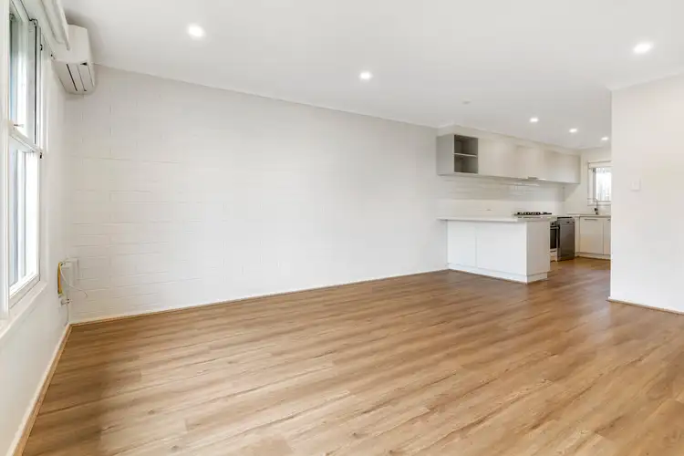Second view of Homely unit listing, 7/121 Mount Eliza Way, Mount Eliza VIC 3930