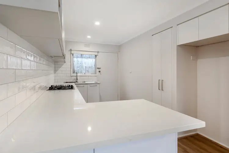 Fifth view of Homely unit listing, 7/121 Mount Eliza Way, Mount Eliza VIC 3930