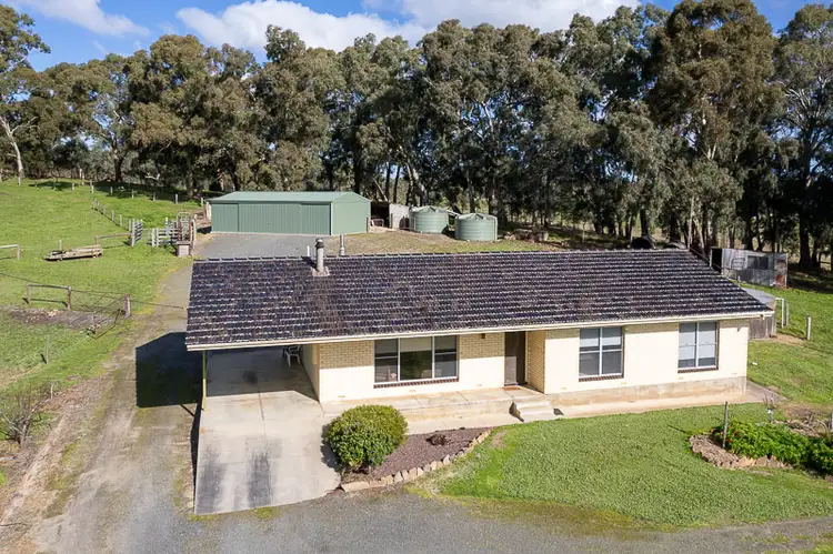 52 Gillman Road, Oakbank SA 5243