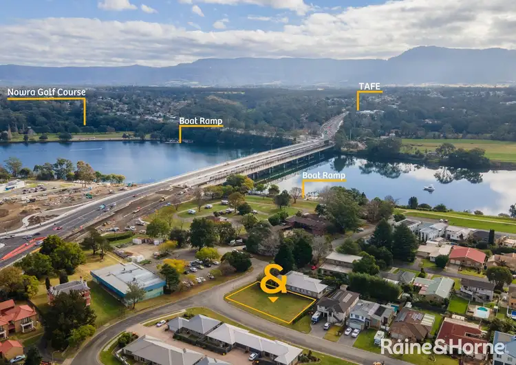 9 Hawthorn Avenue, Nowra NSW 2541