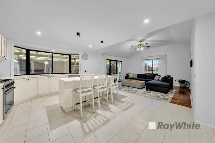 Fifth view of Homely house listing, 5 Shamrock Close, Narre Warren South VIC 3805