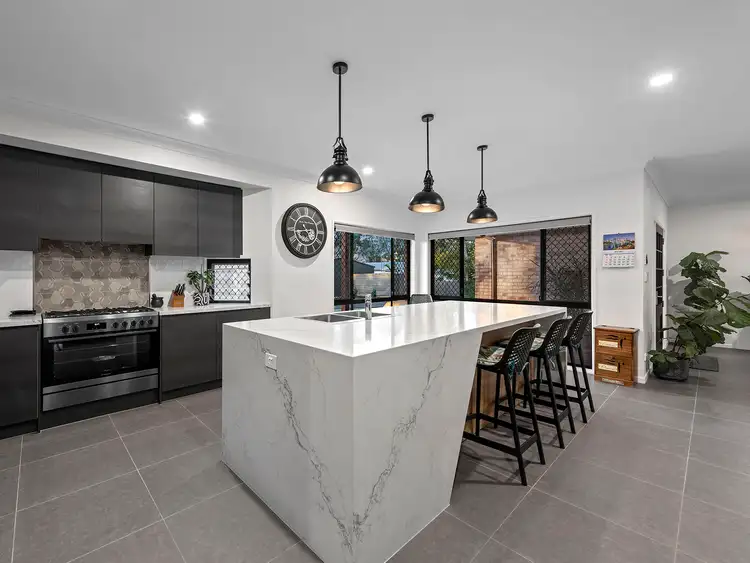 Sixth view of Homely house listing, 721 New Cleveland Road, Gumdale QLD 4154