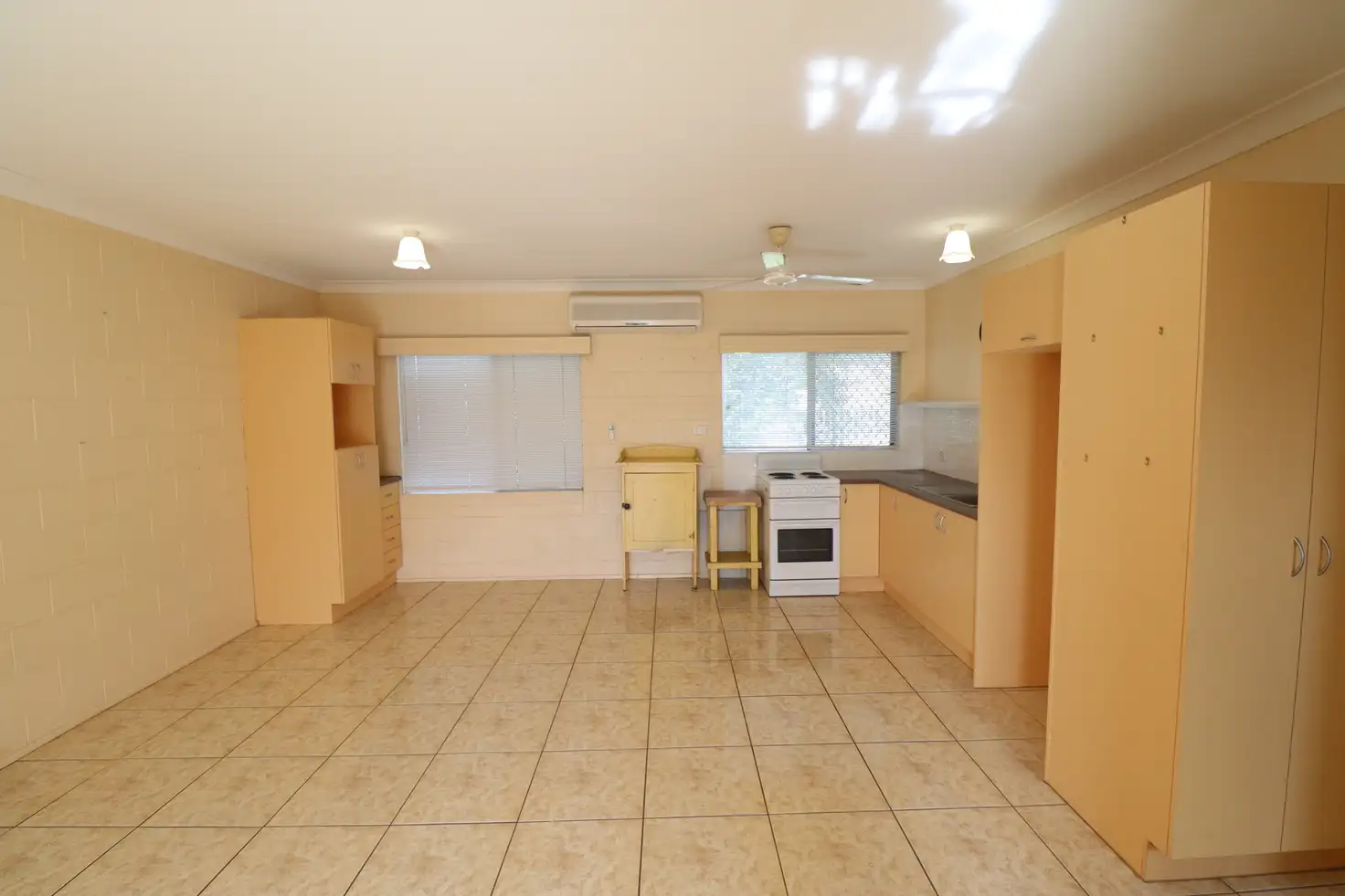 Main view of Homely unit listing, 5/92 Mackenzie Street, Ayr QLD 4807