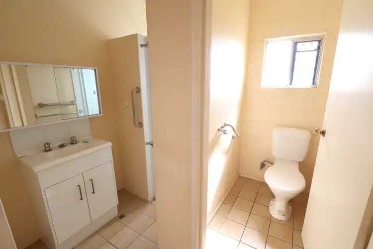 Sixth view of Homely unit listing, 5/92 Mackenzie Street, Ayr QLD 4807