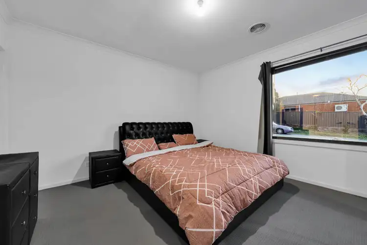 Seventh view of Homely house listing, 4 Karlson Way, Cranbourne North VIC 3977