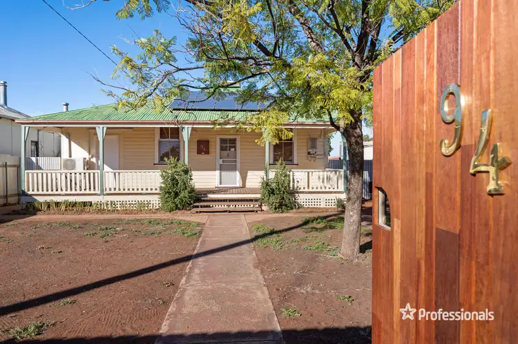 94 Davis Street, Boulder WA 6432