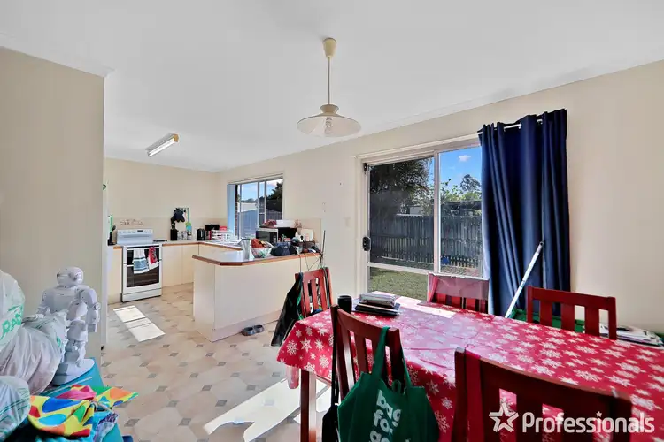 Sixth view of Homely house listing, 1 Tadgell Court, Avenell Heights QLD 4670