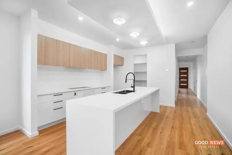 Sixth view of Homely house listing, 28 Aporta Avenue, Tarneit VIC 3029